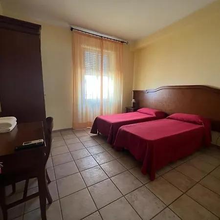 Colosseo Hotel 3*