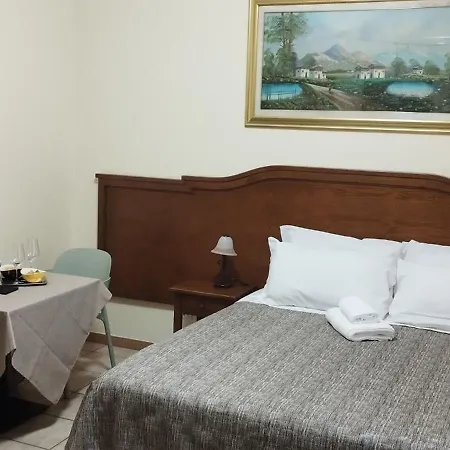 Colosseo Hotel 3*